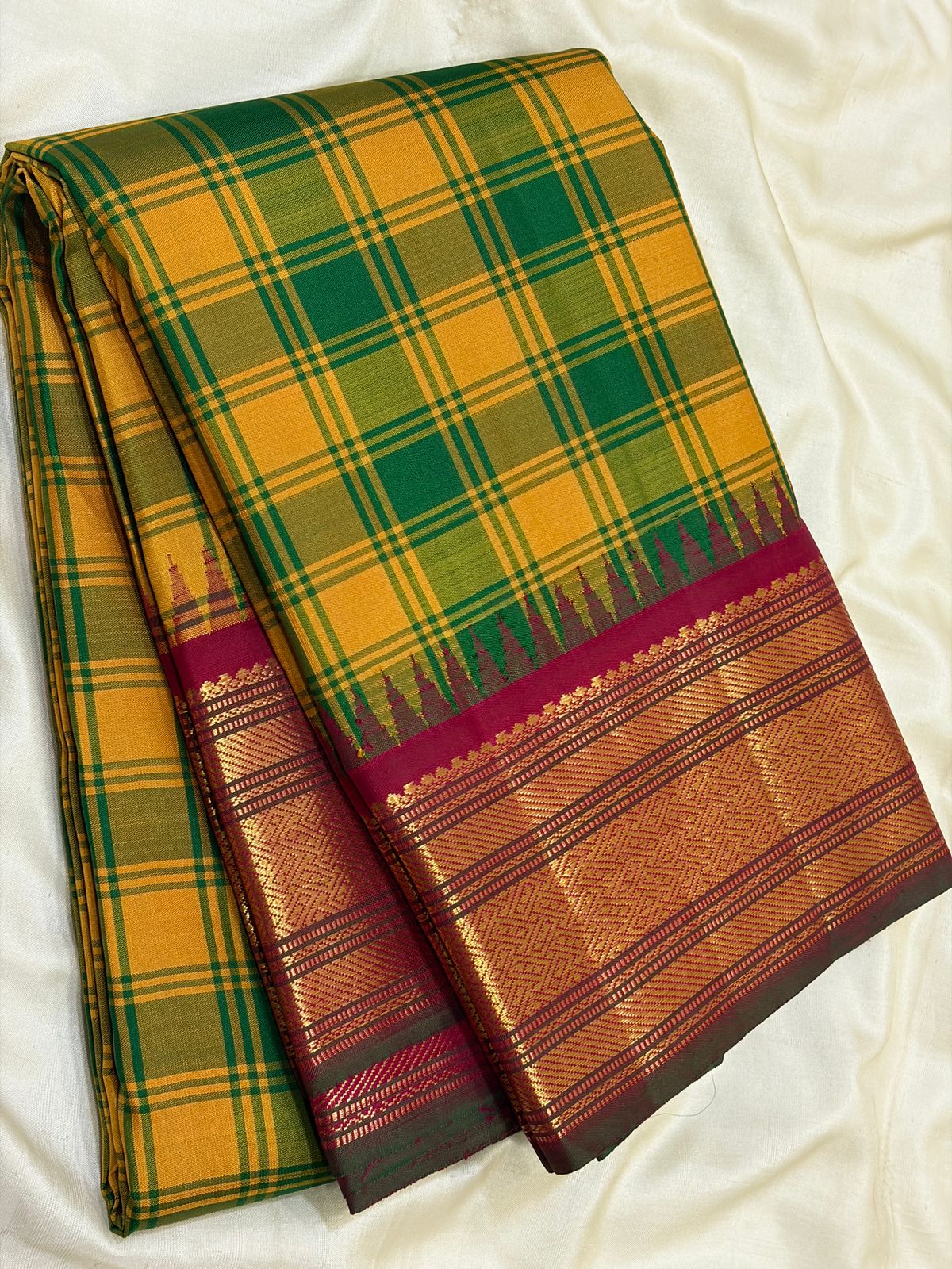 Green with Yellow Checked Pure Kanchipuram Handloom Bridal Silk Saree